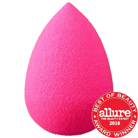 Face base GHVHVDN1343028 post Everyday holly Beautyblender