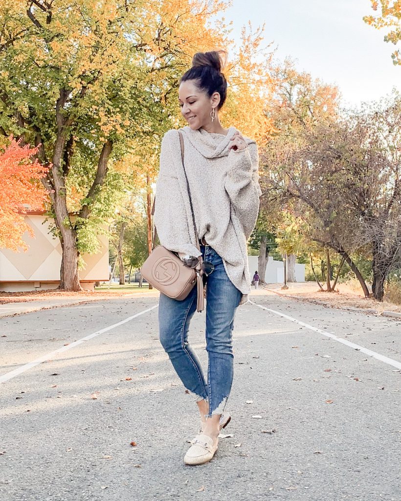 cozy fall style, mom style, everyday style, elizabeth bae boutique